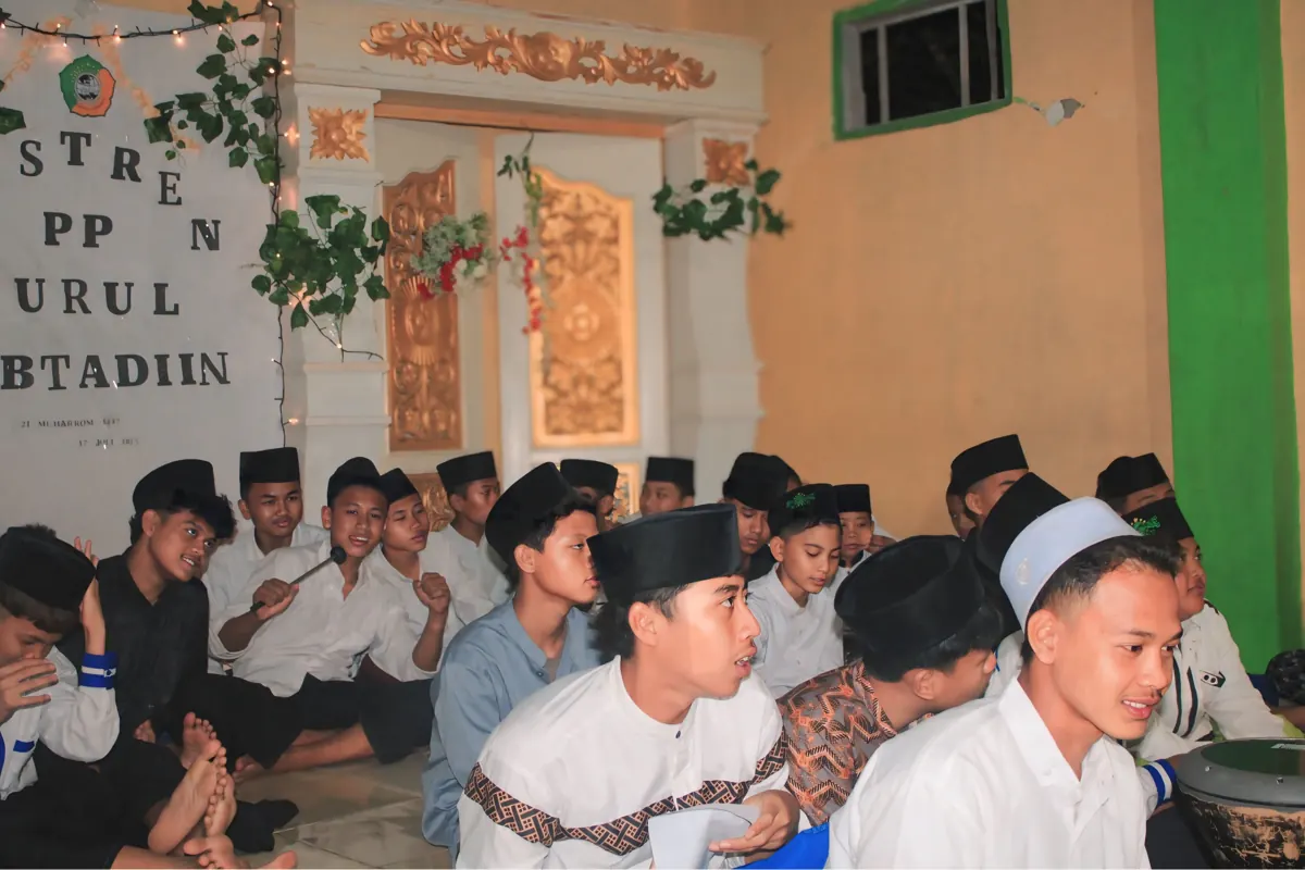 Kebersamaan dan pembinaan akhlak